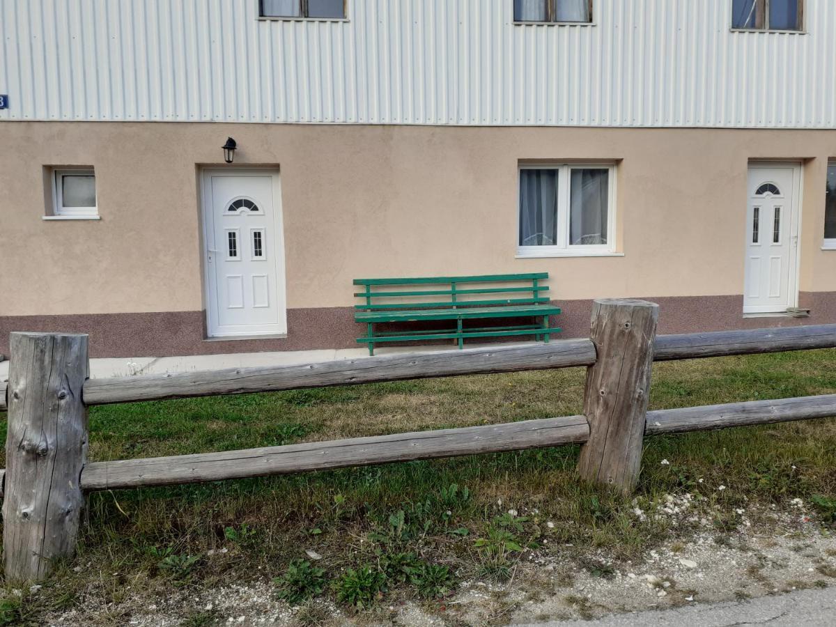 Apartmani Momcilo Žabljak Buitenkant foto